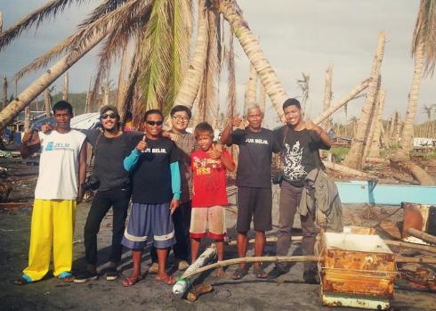Geloy with his team Jus Belib in Typhoon affected Visayas